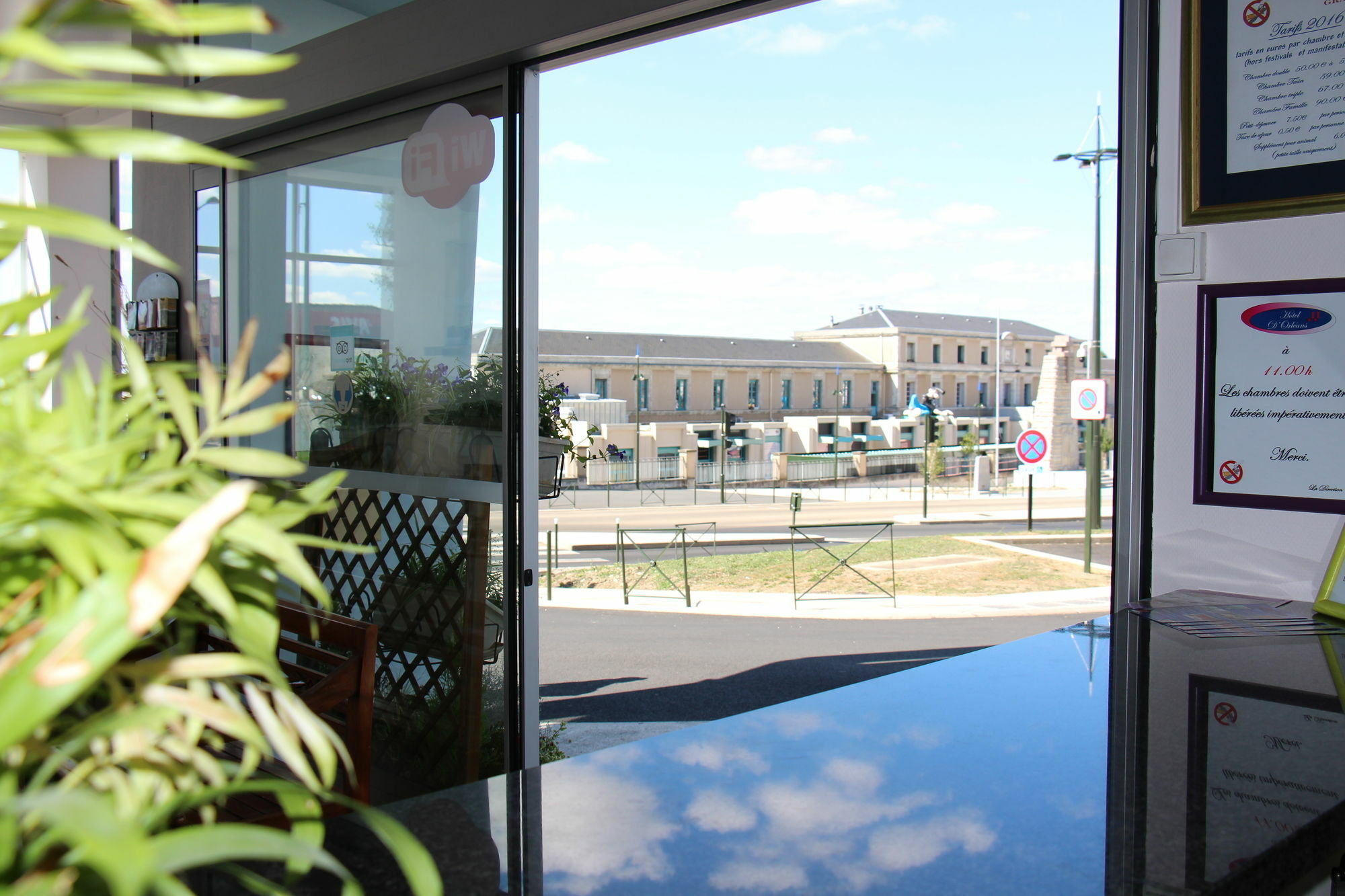 Hotel D'Orleans Angouleme Bagian luar foto