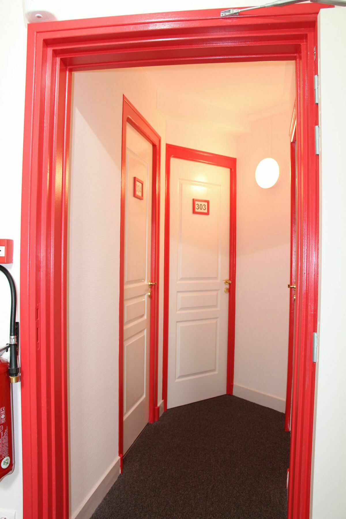Hotel D'Orleans Angouleme Bagian luar foto